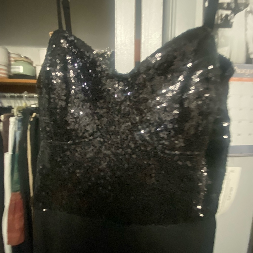 Dress - Picture 3 of 5